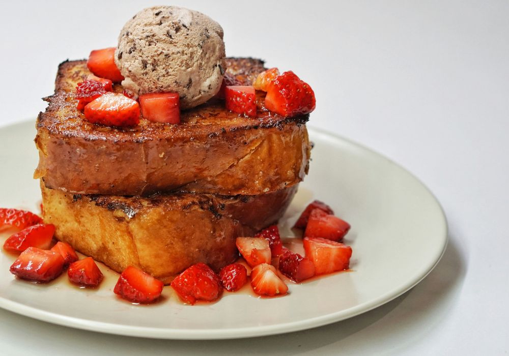 fruit topped french toast