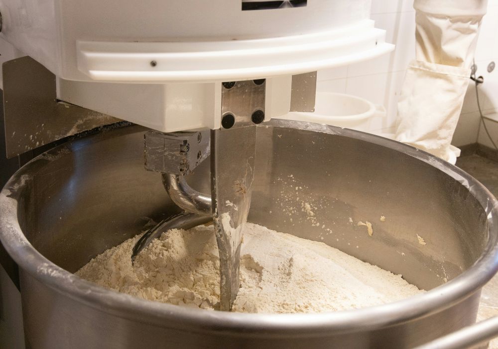 Mechanical leavening agents