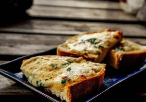 cheesey garlic bread